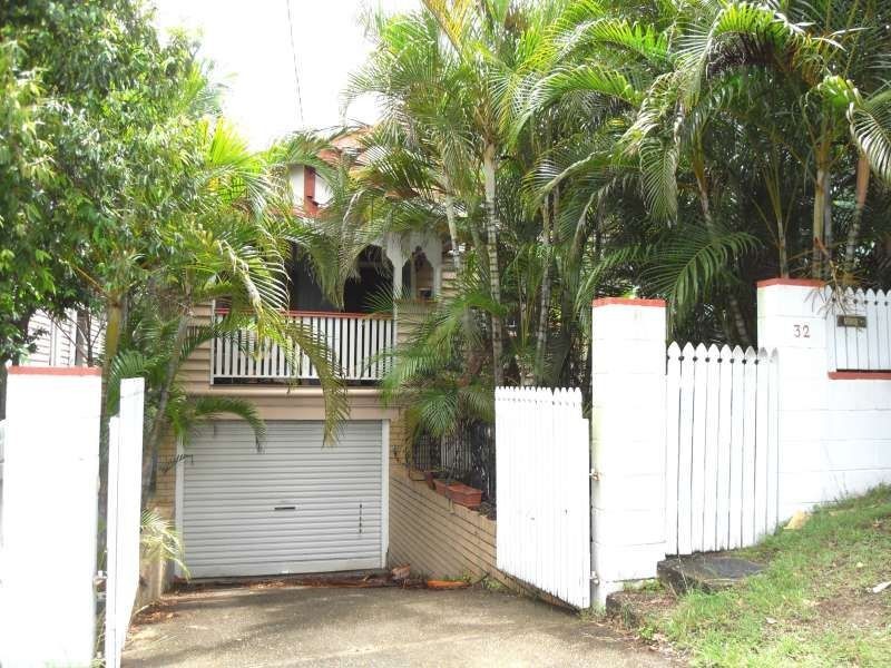 32 Dorset Street, Ashgrove QLD 4060