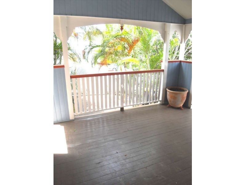 32 Dorset Street, Ashgrove QLD 4060