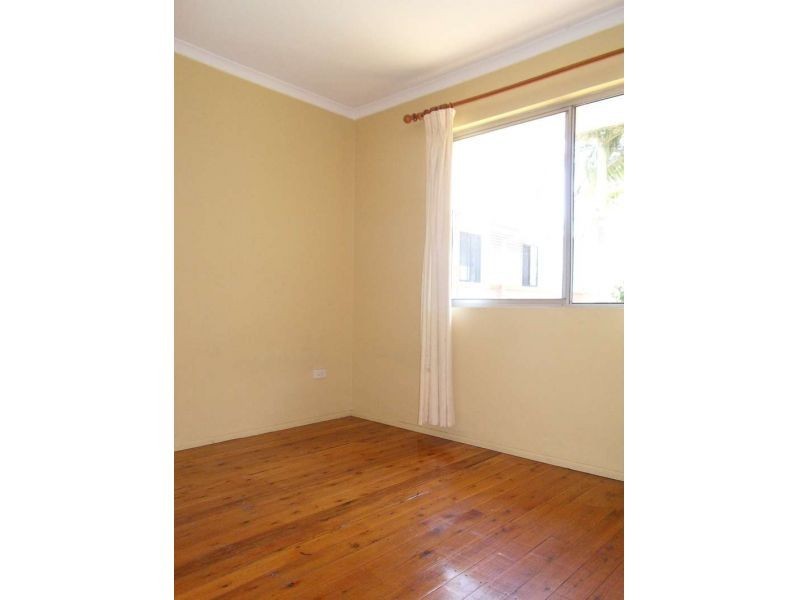 2/119 Johnston Street, Southport QLD 4215