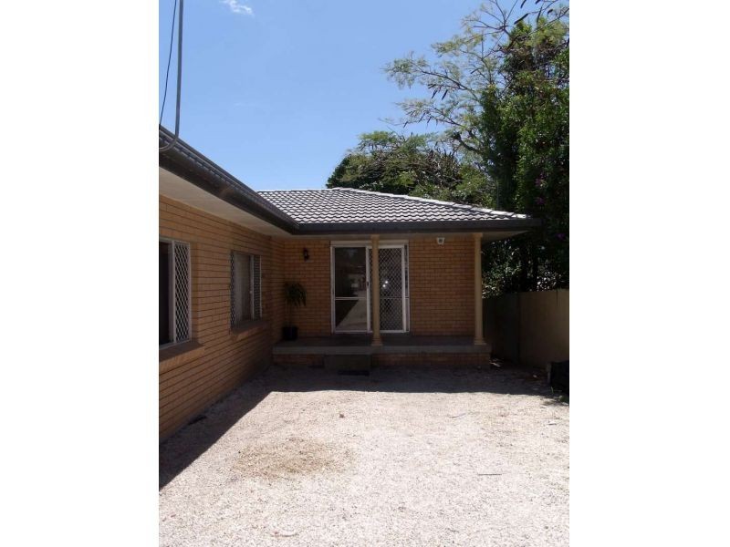 2/119 Johnston Street, Southport QLD 4215