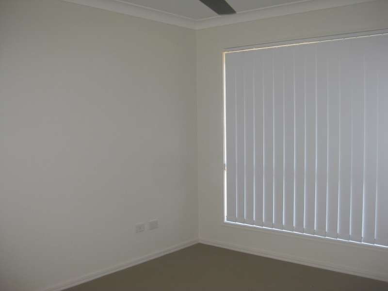 2/21 Michael David Drive, Warner QLD 4500