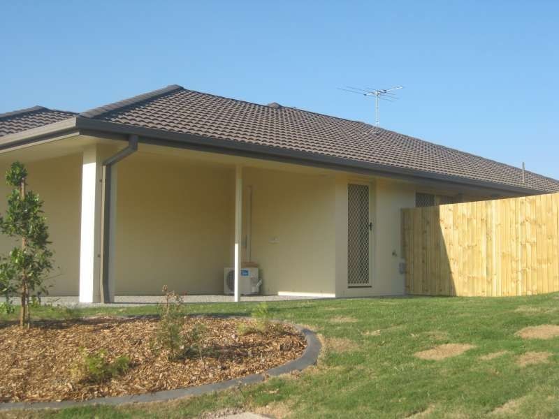 2/16 Homeland Crescent, Warner QLD 4500