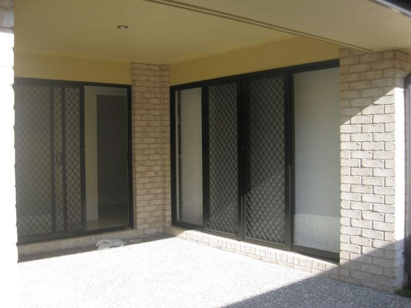 1/4 Gillam Crescent, Bray Park QLD 4500