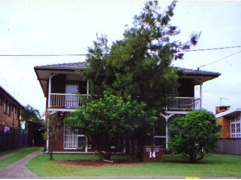 1/14 Errol Avenue, Paradise Point QLD 4216