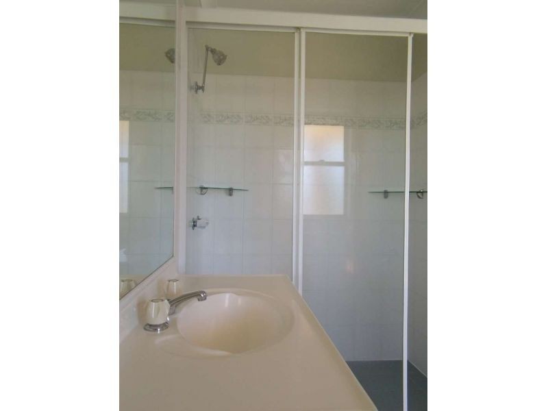 1/35 Huth Street, Labrador QLD 4215