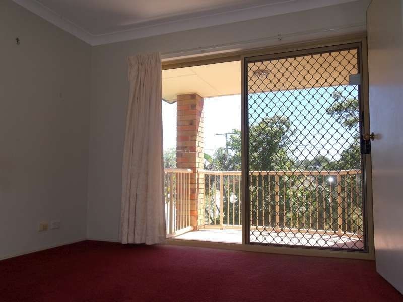 1/35 Huth Street, Labrador QLD 4215