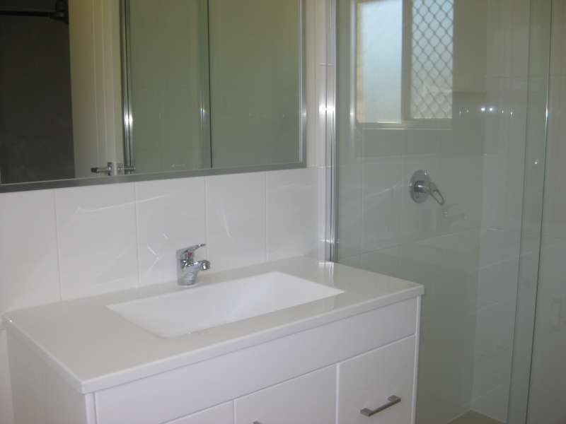 1/19 Adam Court, Kallangur QLD 4503