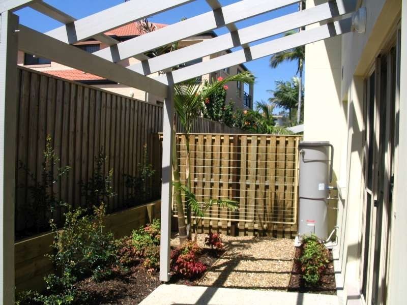 4/32-34 Margaret Street, Southport QLD 4215