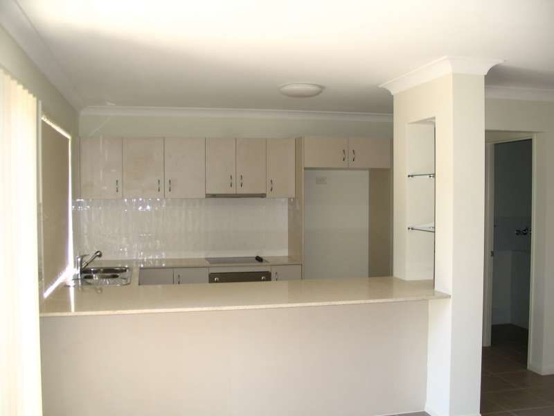 4/32-34 Margaret Street, Southport QLD 4215