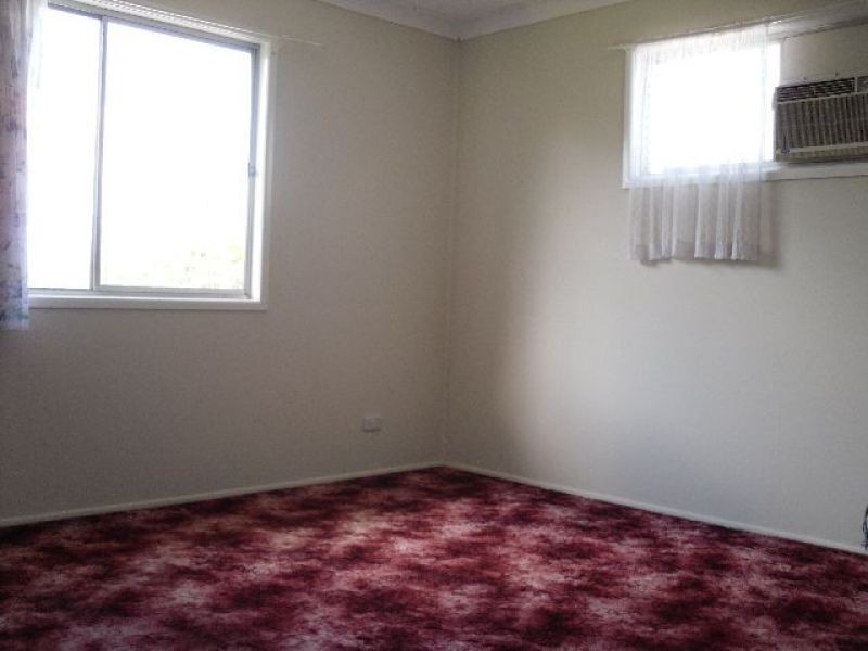 8 Woonga Street, Woodridge QLD 4114