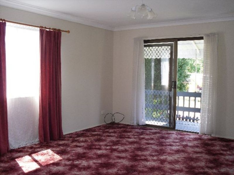 8 Woonga Street, Woodridge QLD 4114