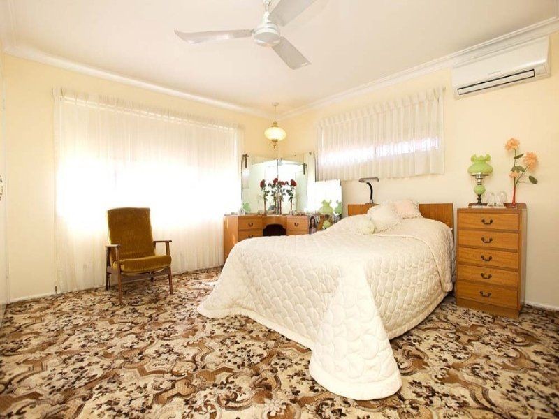 3 Fenimore Street, Wishart QLD 4122