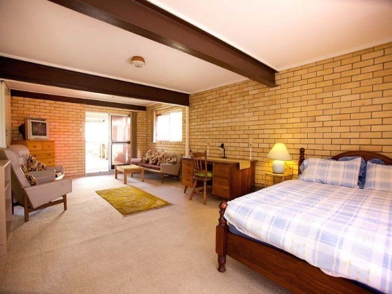 3 Fenimore Street, Wishart QLD 4122