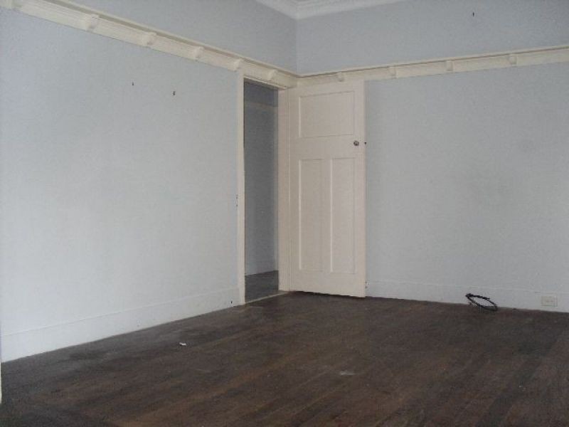 31 Junction Street, Woolloongabba QLD 4102