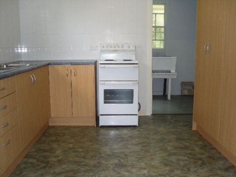 31 Junction Street, Woolloongabba QLD 4102