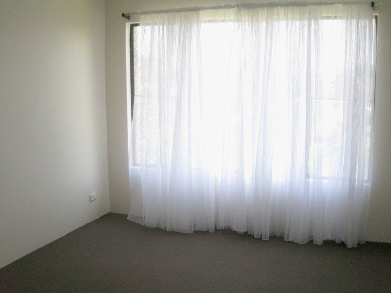 U10/18 Sunshine Blvd n/a, Broadbeach Waters QLD 4218