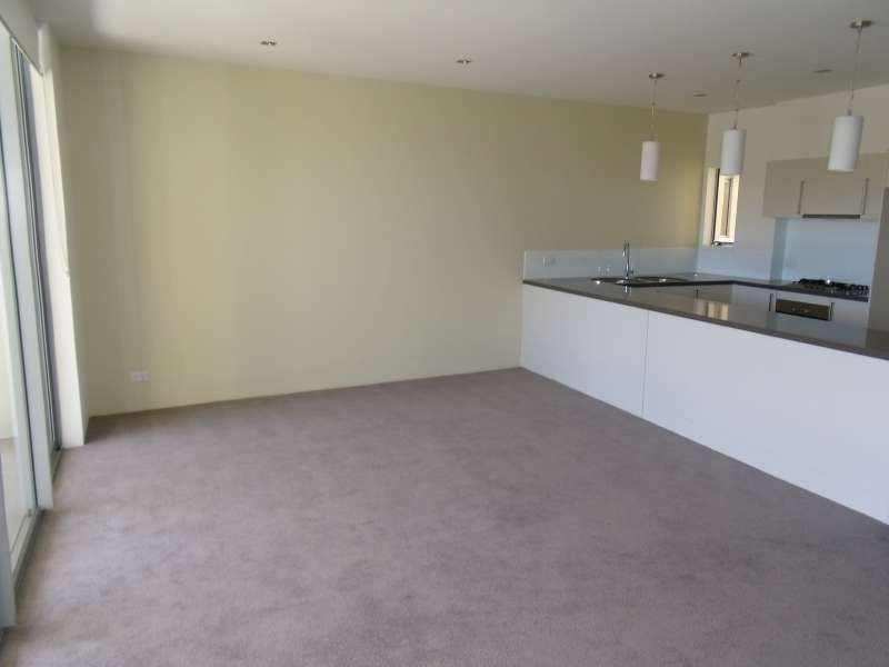 216/3 Pendratt Parade, Hope Island QLD 4212