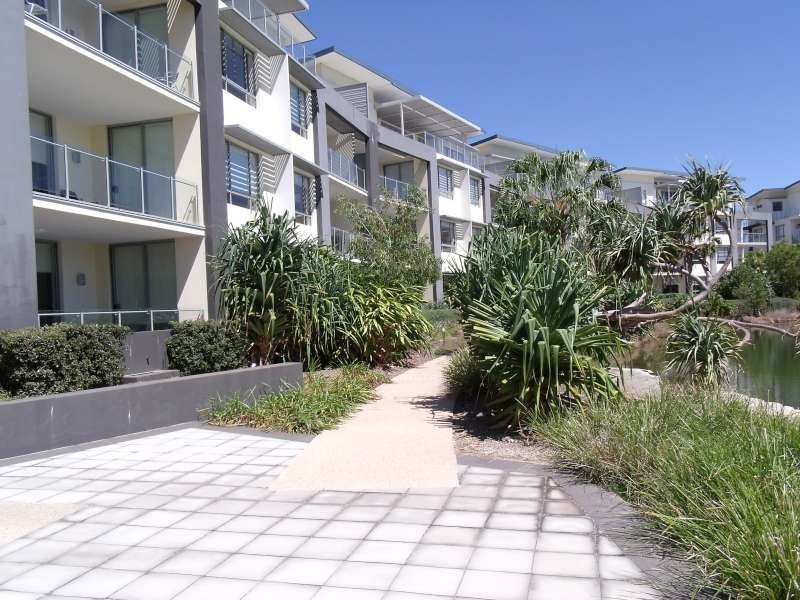 133/3 Pendraat Parade, Hope Island QLD 4212