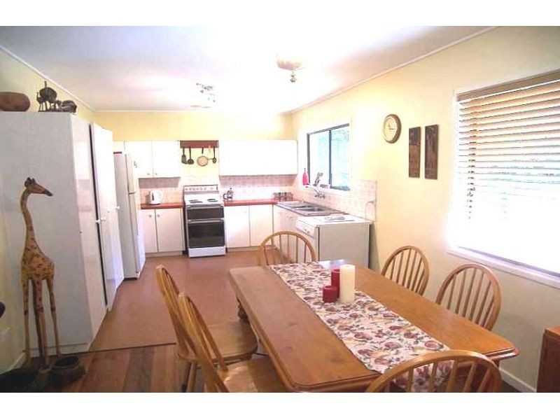 17 Twilight Street, Kenmore QLD 4069