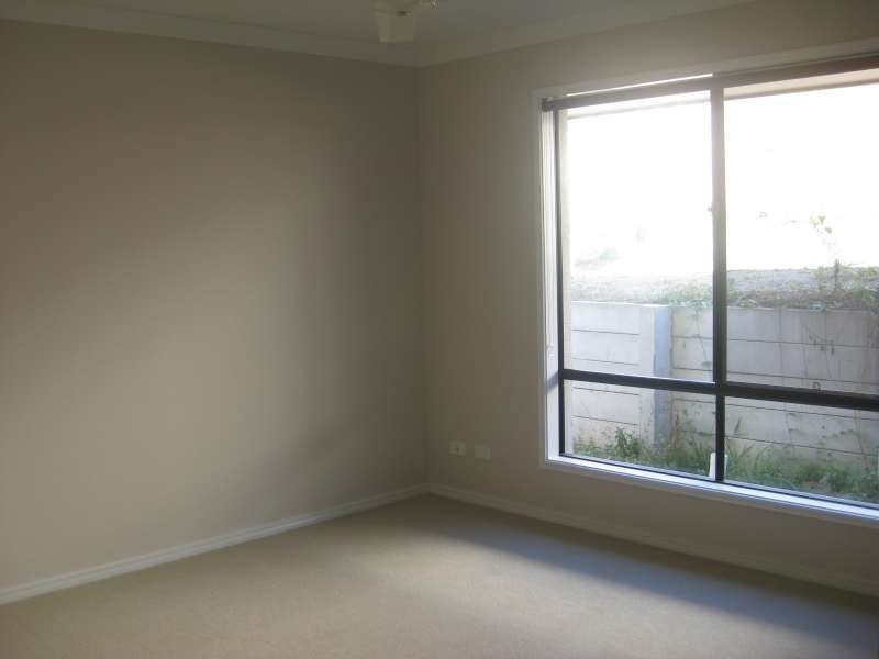 12 Steven Court, Narangba QLD 4504