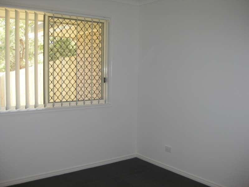 2/5 Caitlin Court, Kallangur QLD 4503