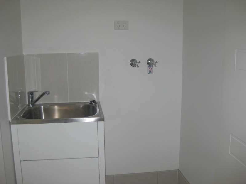 2/5 Caitlin Court, Kallangur QLD 4503