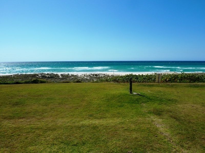 2/302 Coolangatta Road, Bilinga QLD 4225