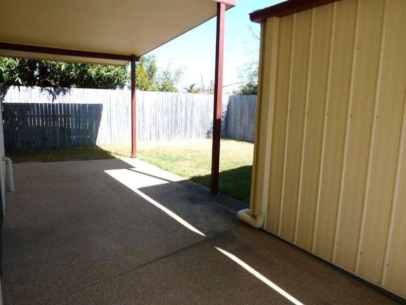 2/302 Coolangatta Road, Bilinga QLD 4225