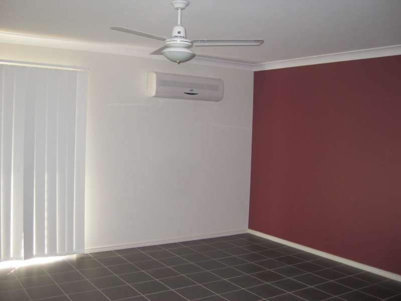 1/15 Grandview Parade, Griffin QLD 4503