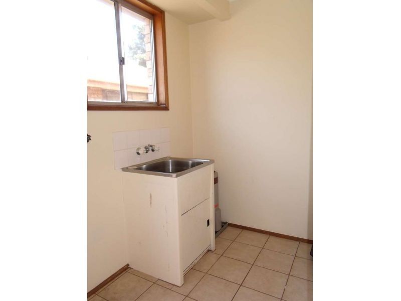 1/1 Water Street, Southport QLD 4215