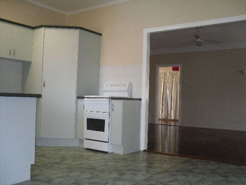 122A Watsons Street, Camp Hill QLD 4152