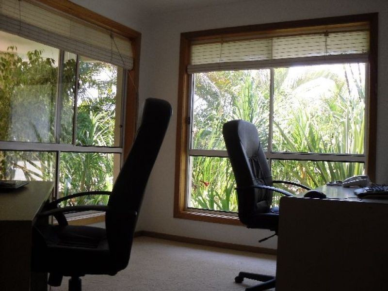 68 Kirra Place, Carindale QLD 4152