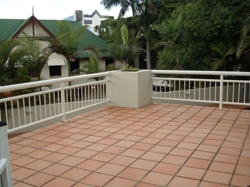 9/1-3 Sheehan Street, Milton QLD 4064