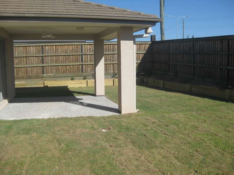 20 Waterway Crescent, Murrumba Downs QLD 4503