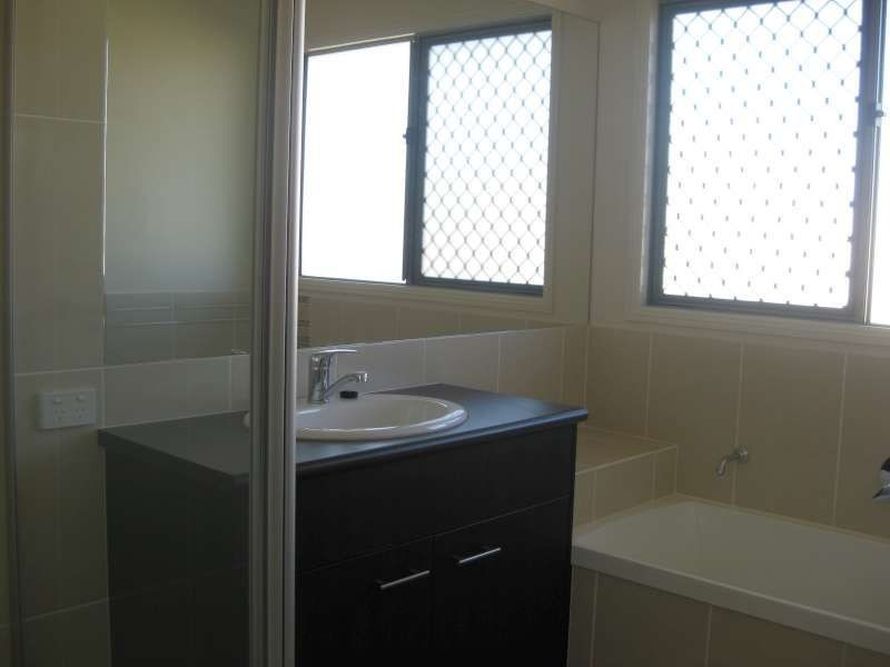 20 Waterway Crescent, Murrumba Downs QLD 4503