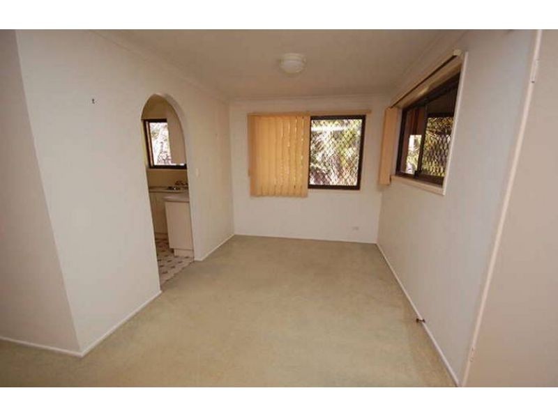 47 Baratta Street, Southport QLD 4215