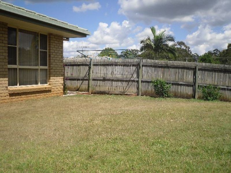9 Carne Place, Eagleby QLD 4207