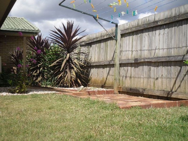 9 Carne Place, Eagleby QLD 4207