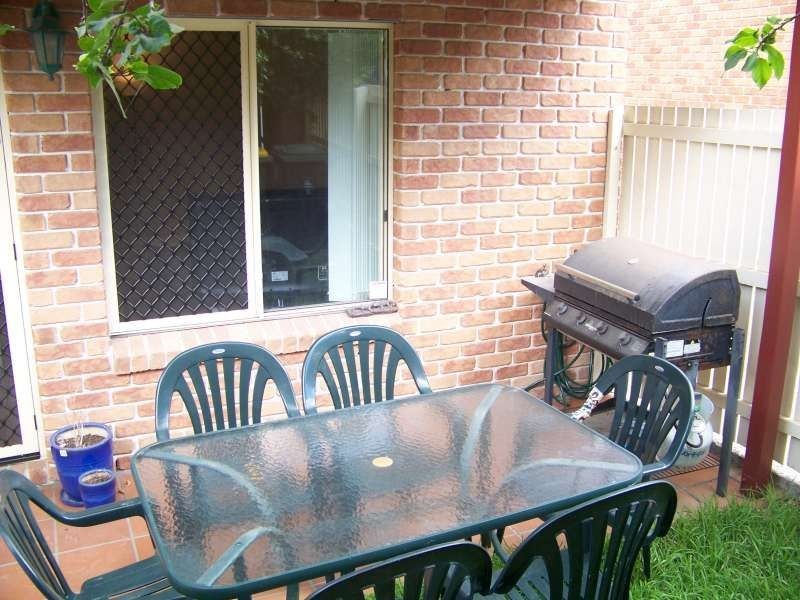 2/50 Brookfield Street, Kedron QLD 4031