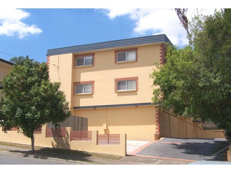 2/25 Camden Street, Albion QLD 4010