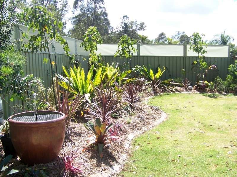 2 Alpinia Court, Albany Creek QLD 4035