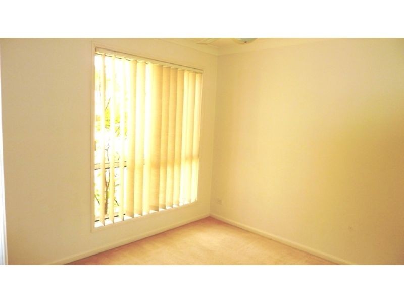 10 Nypa Street, Robina QLD 4226