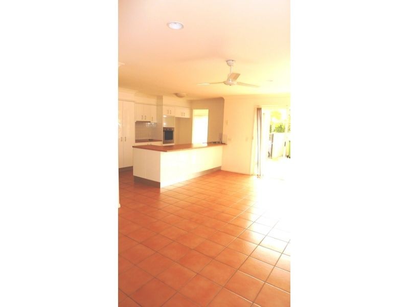 10 Nypa Street, Robina QLD 4226