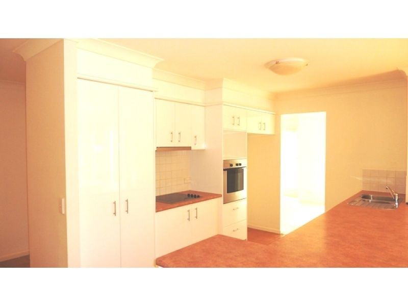 10 Nypa Street, Robina QLD 4226