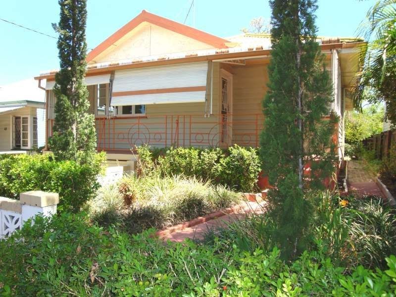 13 Rylatt Street, Indooroopilly QLD 4068