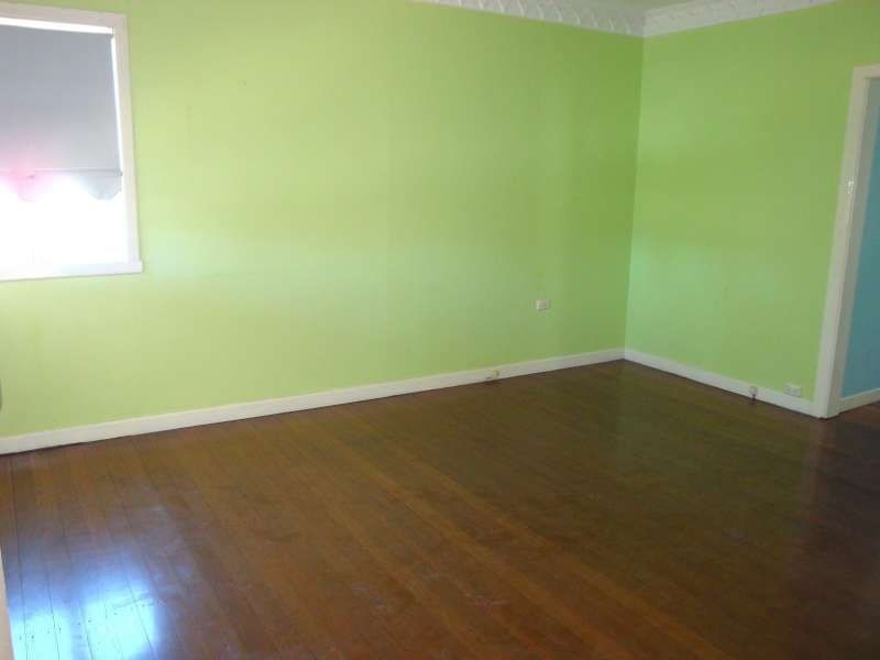 13 Rylatt Street, Indooroopilly QLD 4068