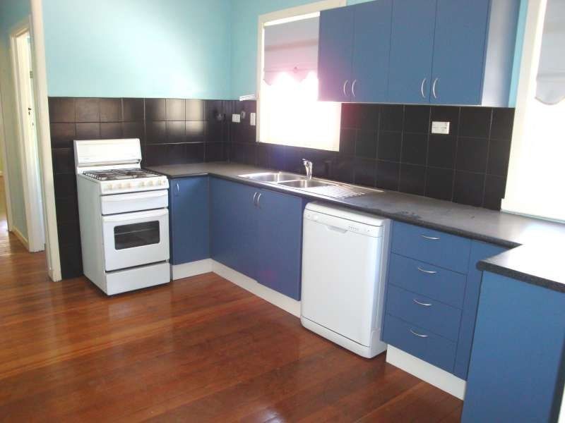 13 Rylatt Street, Indooroopilly QLD 4068