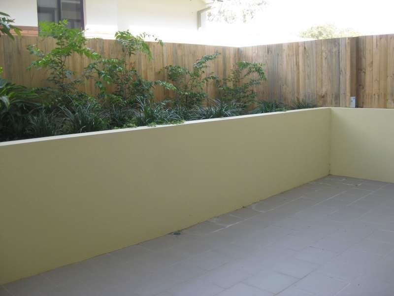 4/86 Brighton Road, Sandgate QLD 4017