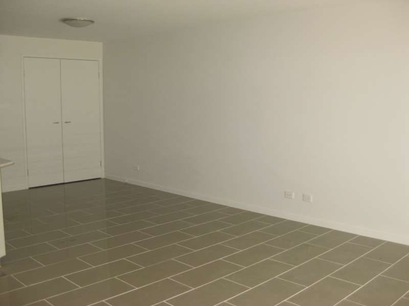 4/86 Brighton Road, Sandgate QLD 4017