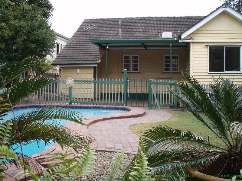 1/122 Watson Street, Camp Hill QLD 4152